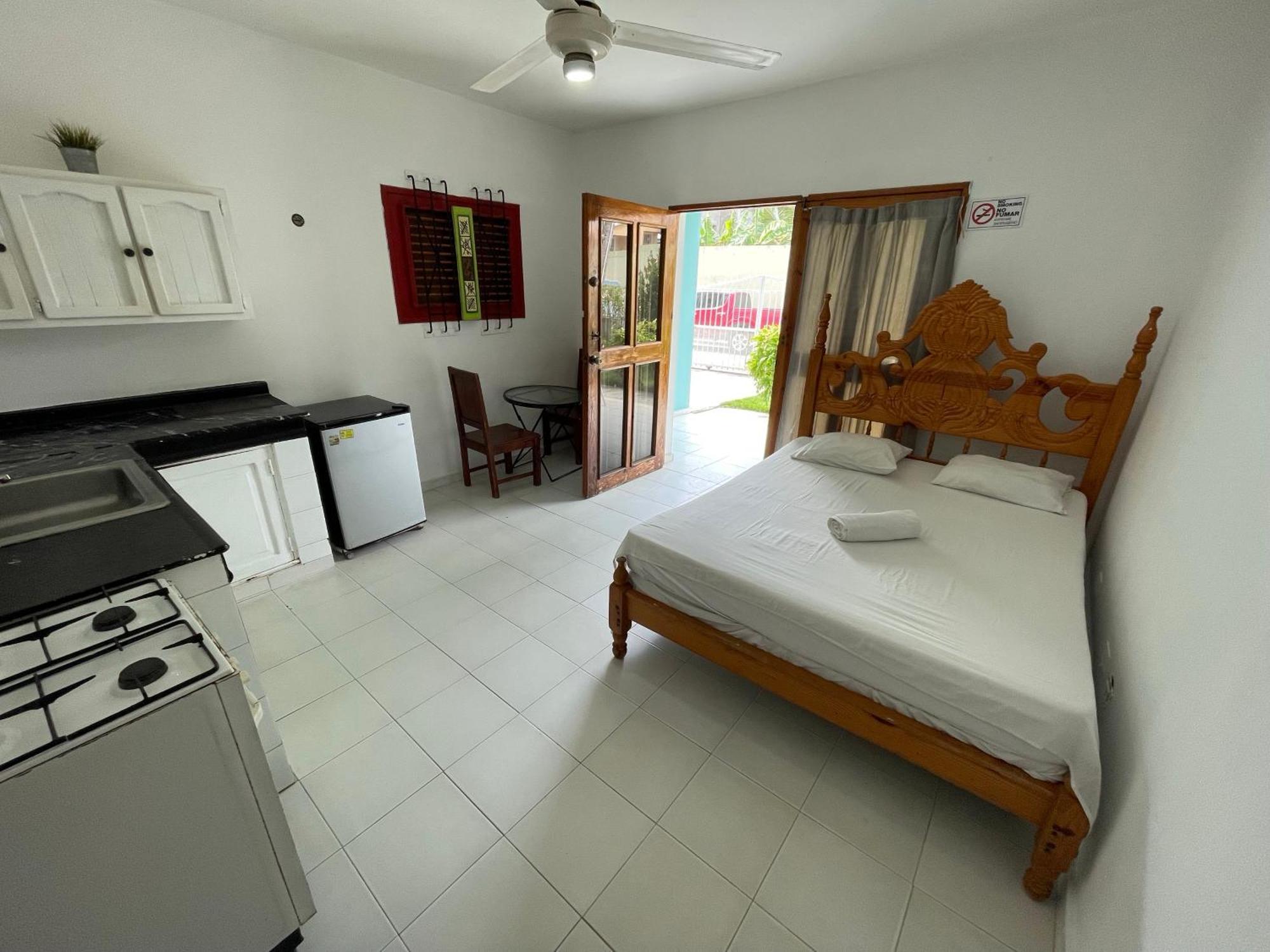 Boxy Villa Apartments Punta Cana Exterior photo